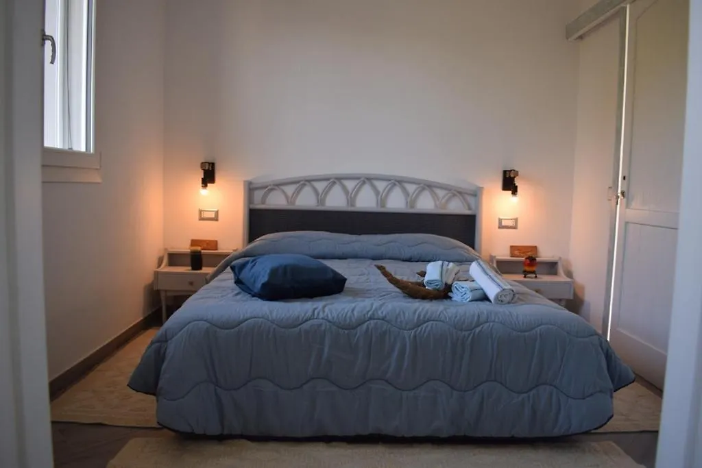 Moon - Casa Vacanze Intero Immobile 夸尔图-圣埃莱娜 度假居