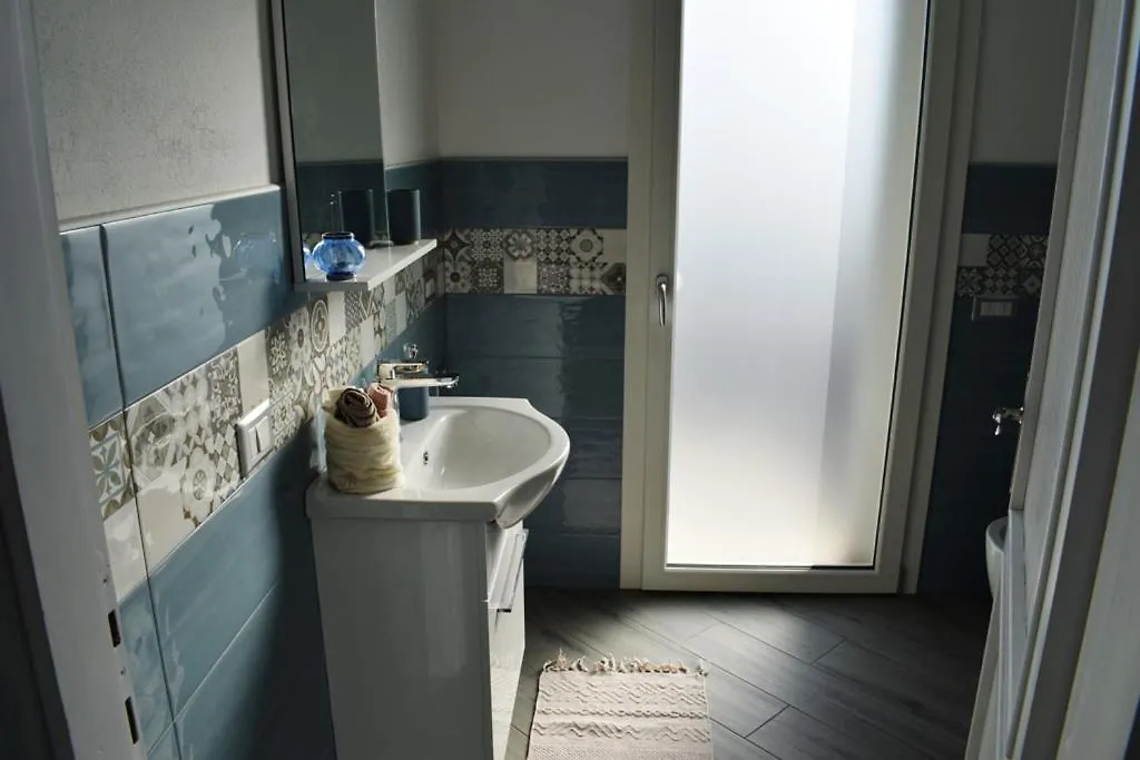 Moon - Casa Vacanze Intero Immobile 夸尔图-圣埃莱娜 度假居